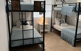 Hostel Beds & Sheets Fll Airport